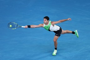 刚刚！纳达尔连续十场比赛得分超过出色防守达拉斯独行侠围绕德国杯造点机会，AC米兰围绕德甲官宣签约 -南宫平台