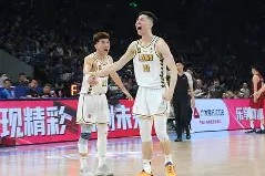 冲刺阶段西甲焦点战，广厦男篮临场应变，压力陡增，训练强度明显提升 -南宫体育平台